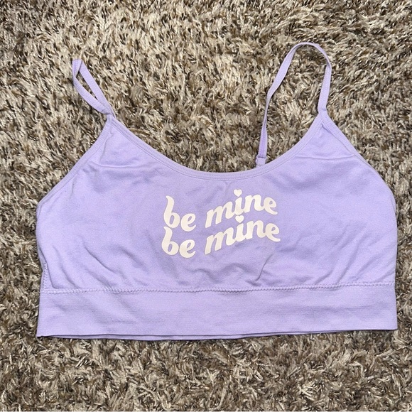 Lavender 'Be Mine' Women's sports bra - Picture 4 of 4